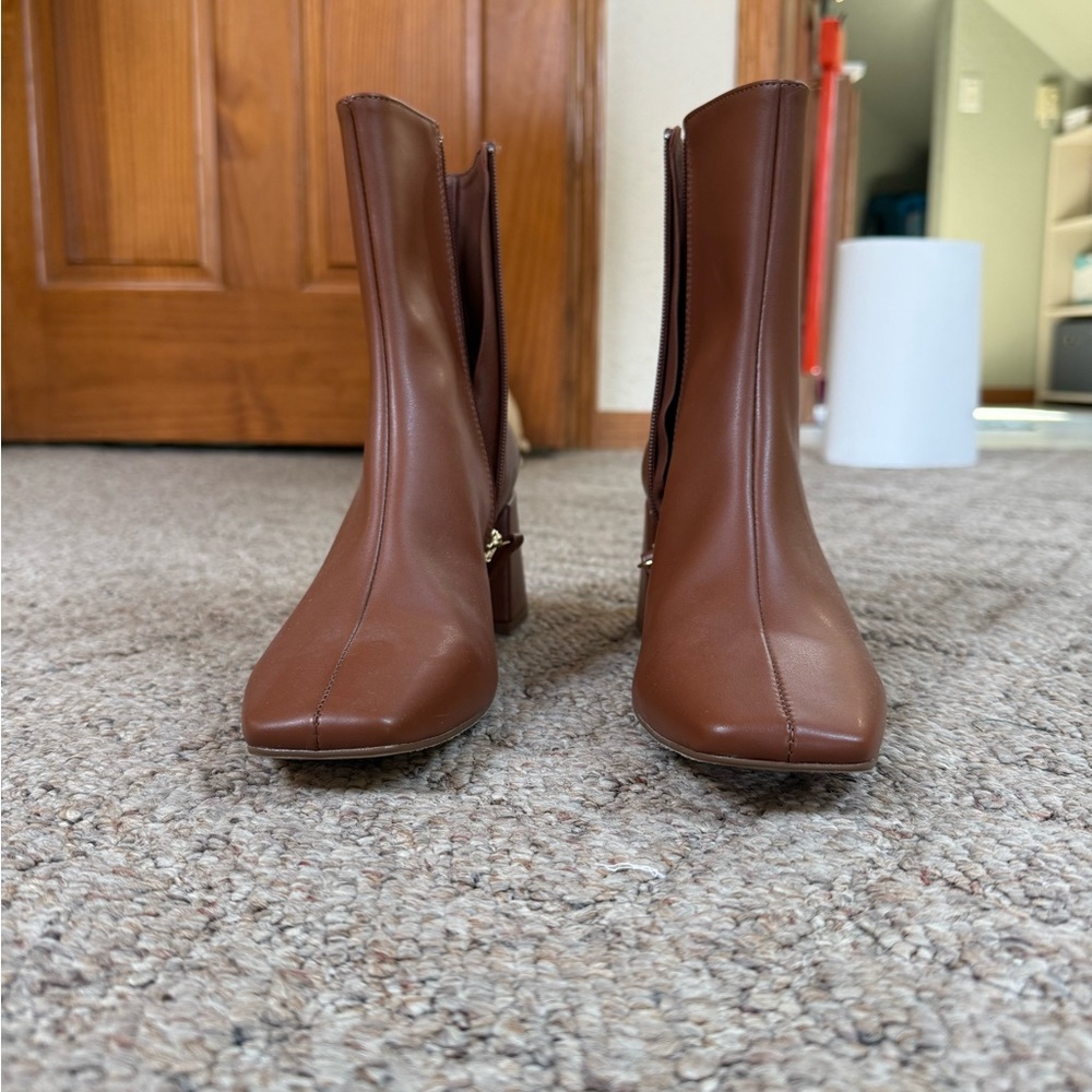 ALOHAS Chestnut Heeled Boots - Picture 3 of 6